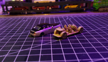 Lade das Bild in den Galerie-Viewer, Luxus Auto spur TT 1:120