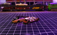 Lade das Bild in den Galerie-Viewer, Luxus Auto spur TT 1:120