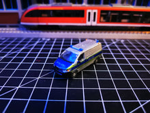 Lade das Bild in den Galerie-Viewer, Polizei Transporter Spur TT 1:120