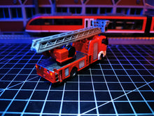 Lade das Bild in den Galerie-Viewer, Feuerwehr DLK Spur TT 1:120