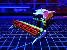 Lade das Bild in den Galerie-Viewer, Mähdrescher Spur TT 1:120