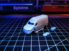 Lade das Bild in den Galerie-Viewer, RTW Transporter Spur TT 1:120