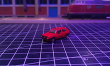 Lade das Bild in den Galerie-Viewer, Golf 2 sport Spur TT 1:120
